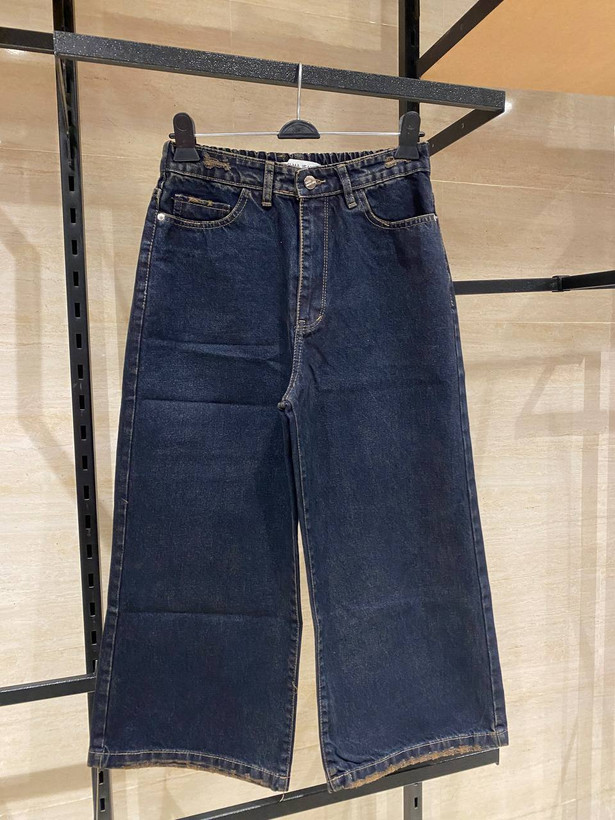 شلوار جین وایدلگ زنانه کد 23/4 مزون دیبا یزد رنگ گازوئیلی تیره👖