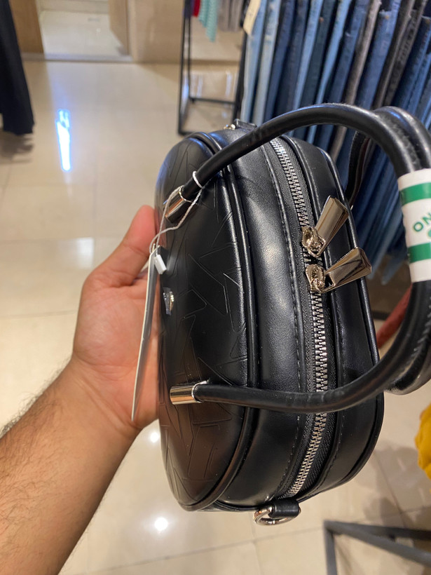 جزئیات کیف زنانه پاسپورتی برند beno کد 12356 وارداتی